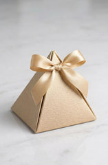 Pyramid Luxe Box | صندوق الهرم الفاخر